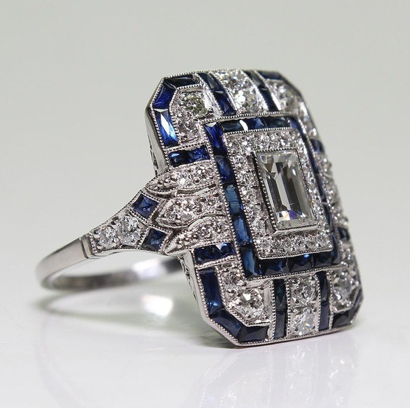 Lilia | Vintage Polished Silver Ring with Blue Zircon
