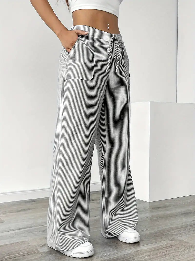 April | Elegant Striped Pants with Pockets