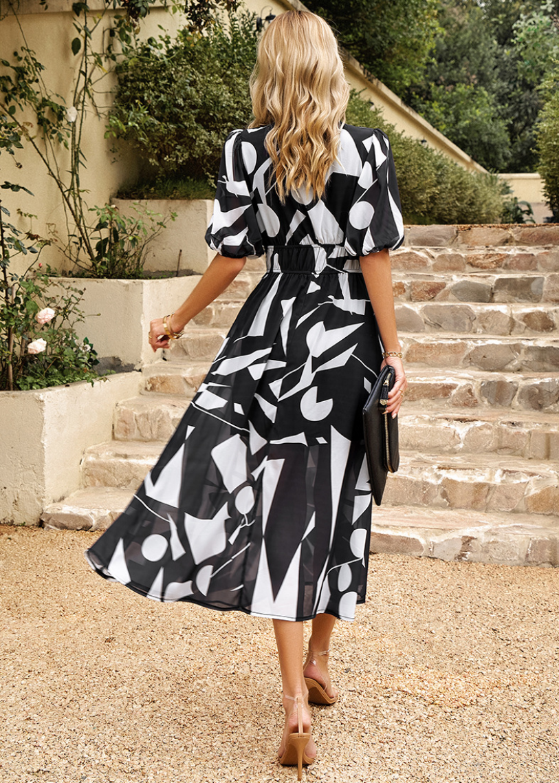 Marie | Flowing Printed Maxi Dress