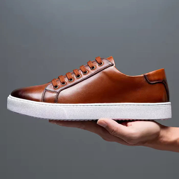 Brown / 13