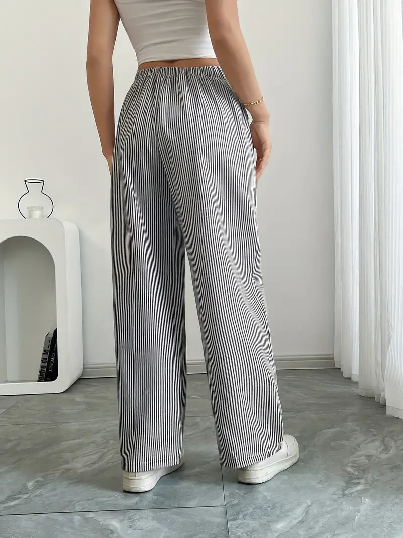 April | Elegant Striped Pants with Pockets