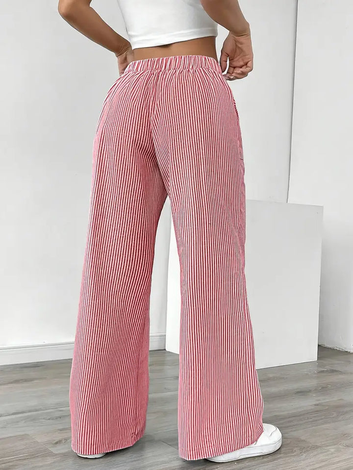 April | Elegant Striped Pants with Pockets