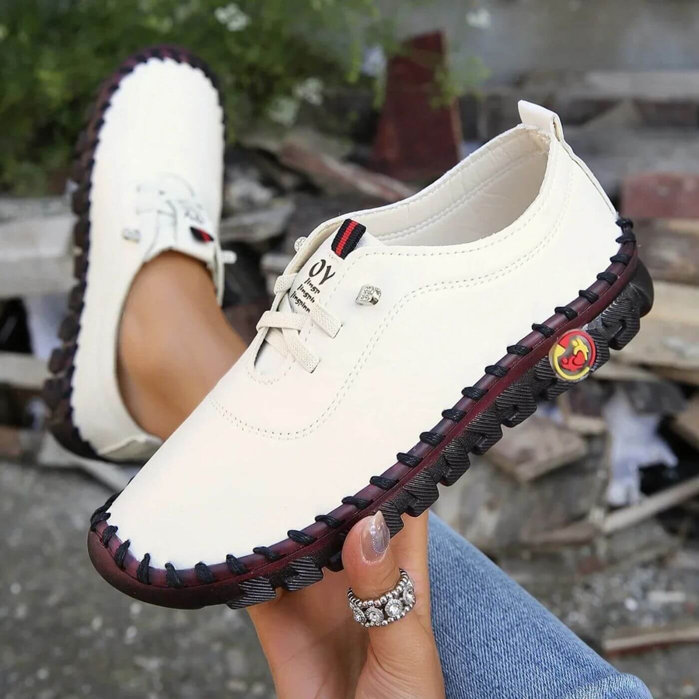 Beige / 11