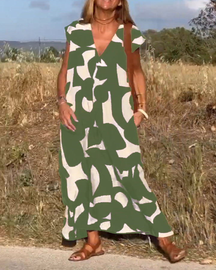 Emeline | Dress with print and V-neckline