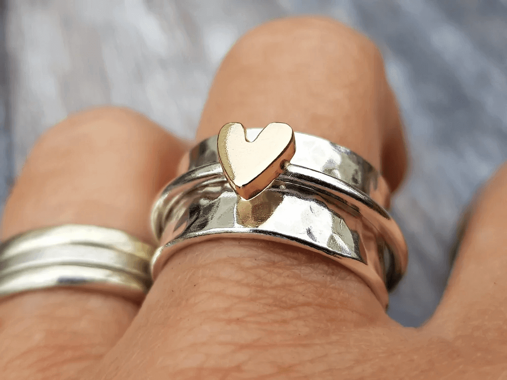 Camilla | Silver Ring with Golden Heart