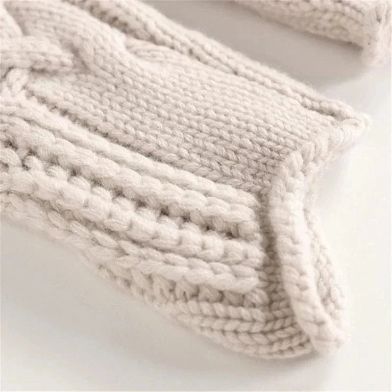 Lisa | Textured Knit Turtleneck Sweater