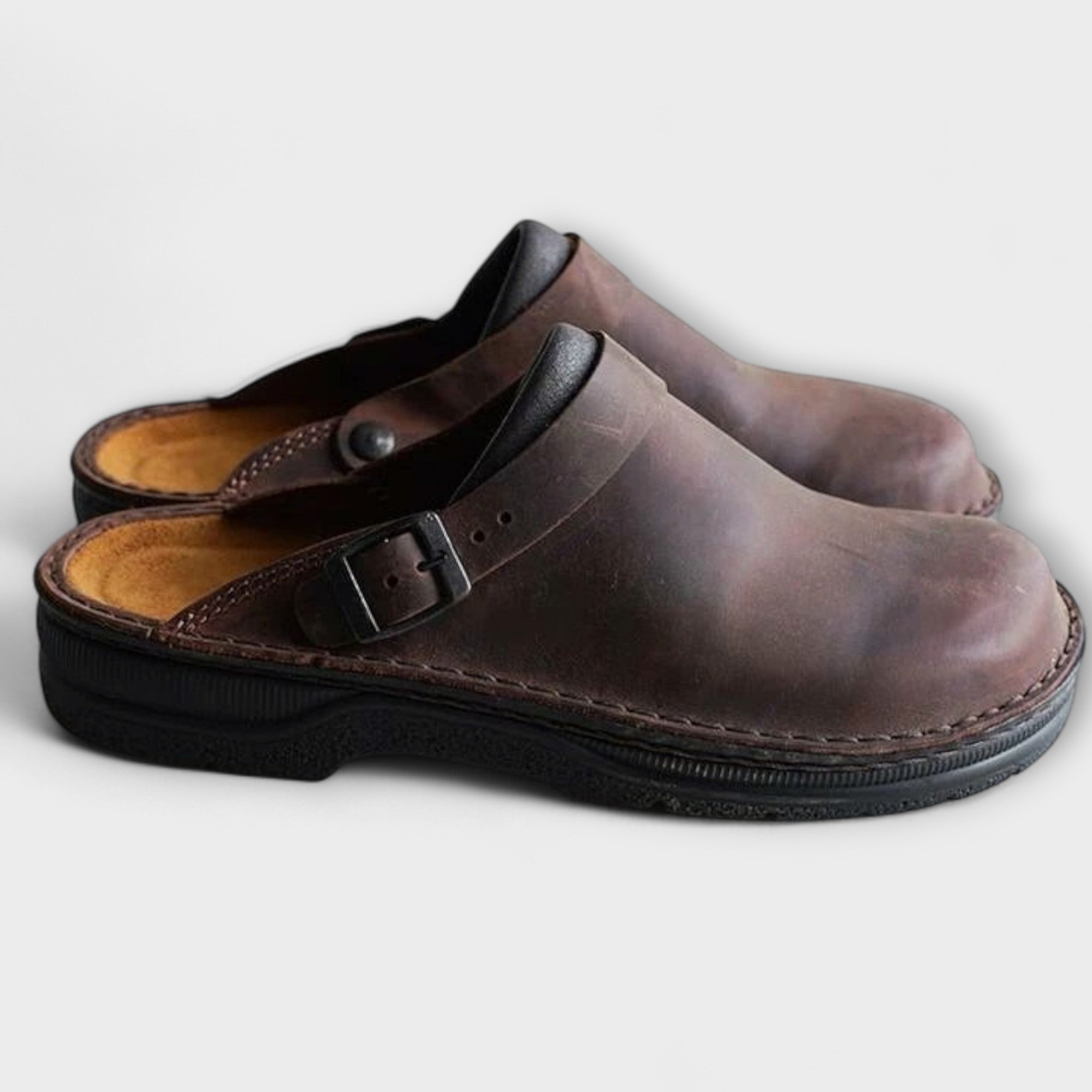 Brown / 11 US | 42 EU