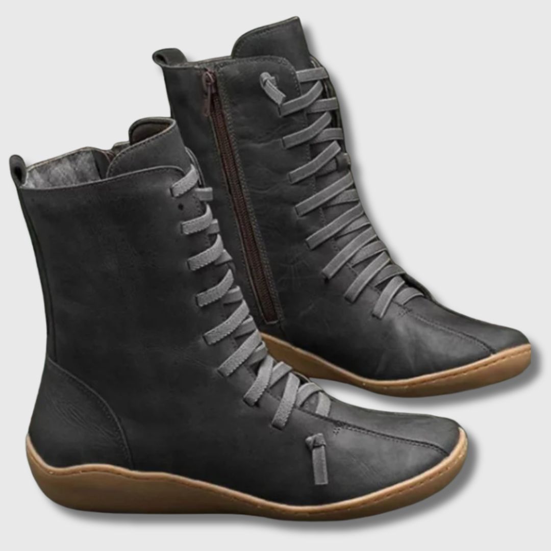 Black / 10