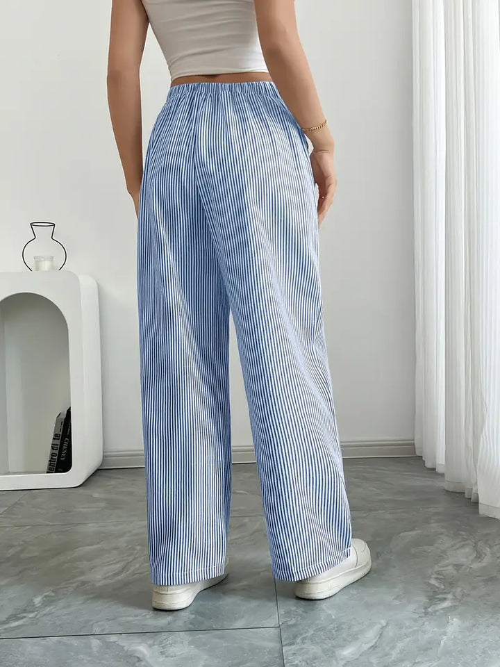 April | Elegant Striped Pants with Pockets