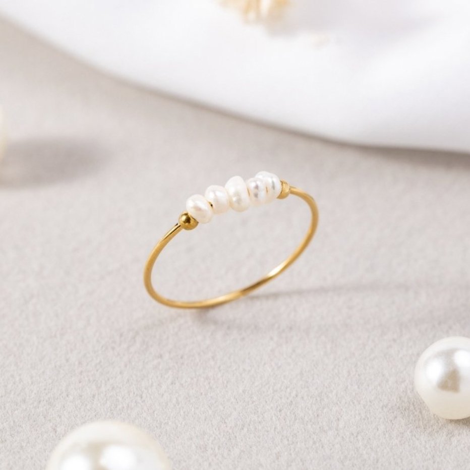 Amalia | Freshwater Pearl Ring