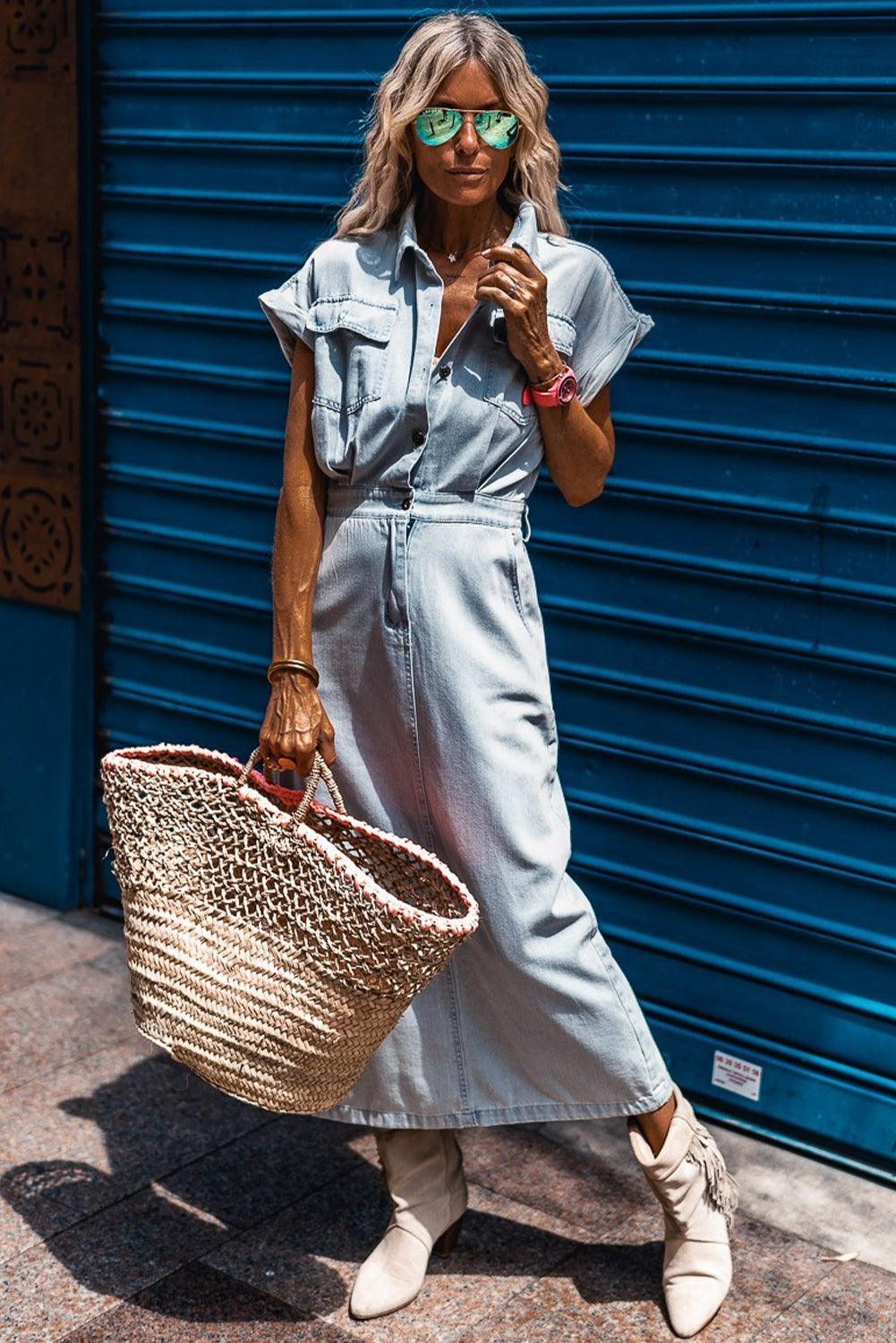 Daisy® | Elegant Denim Dress with Short Batwing Sleeves