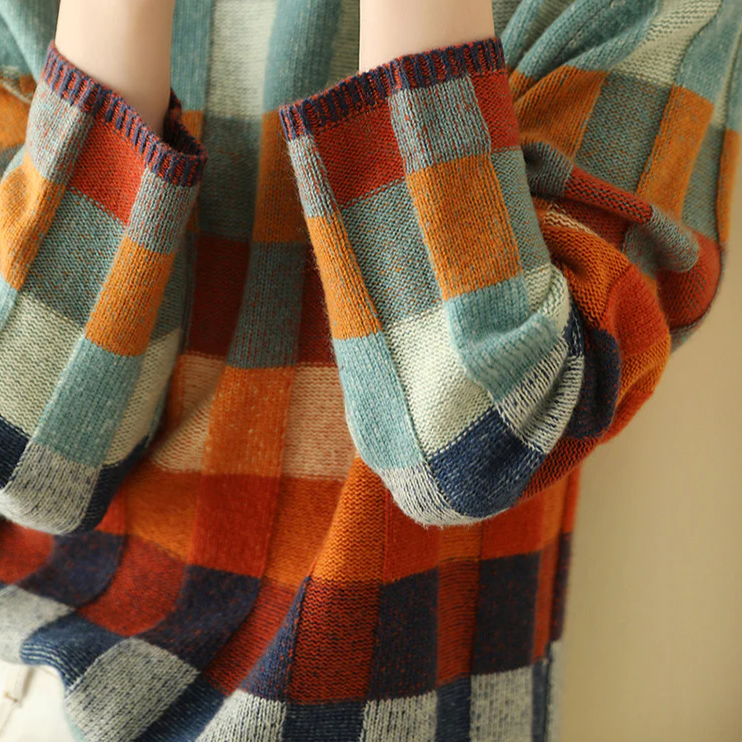 Sofia | Vibrant Checkered Sweater