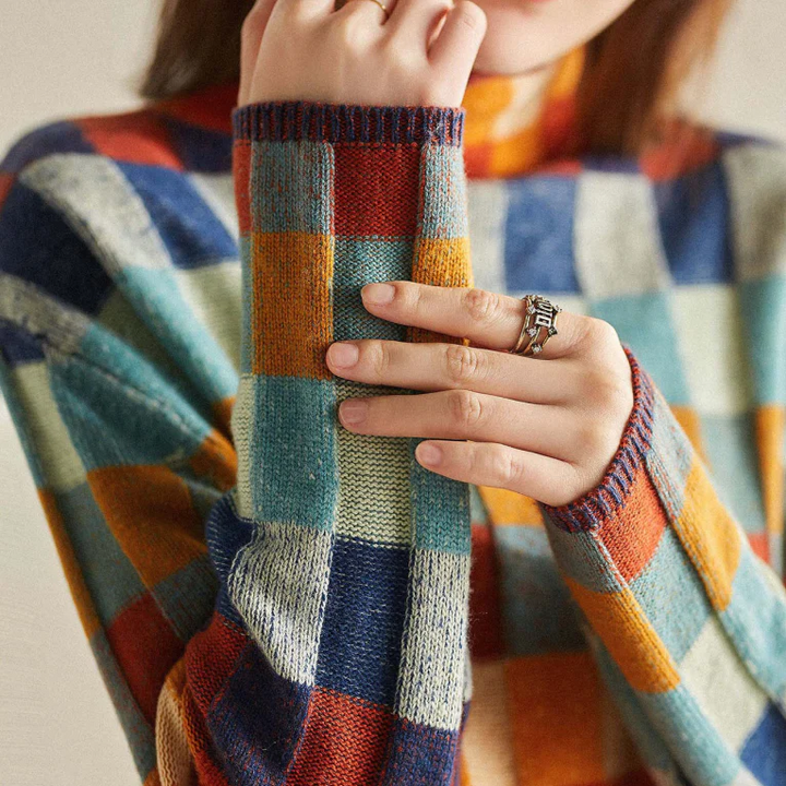 Sofia | Vibrant Checkered Sweater