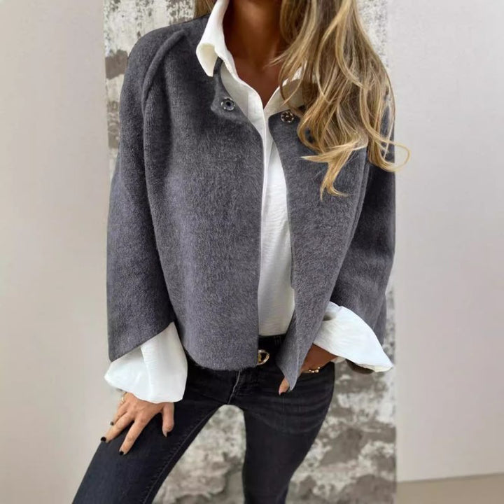 Siobhan | Chic Short Coat with Flared Sleeves
