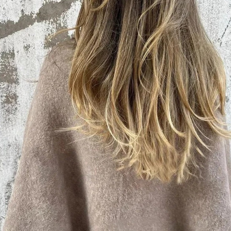 Siobhan | Chic Short Coat with Flared Sleeves